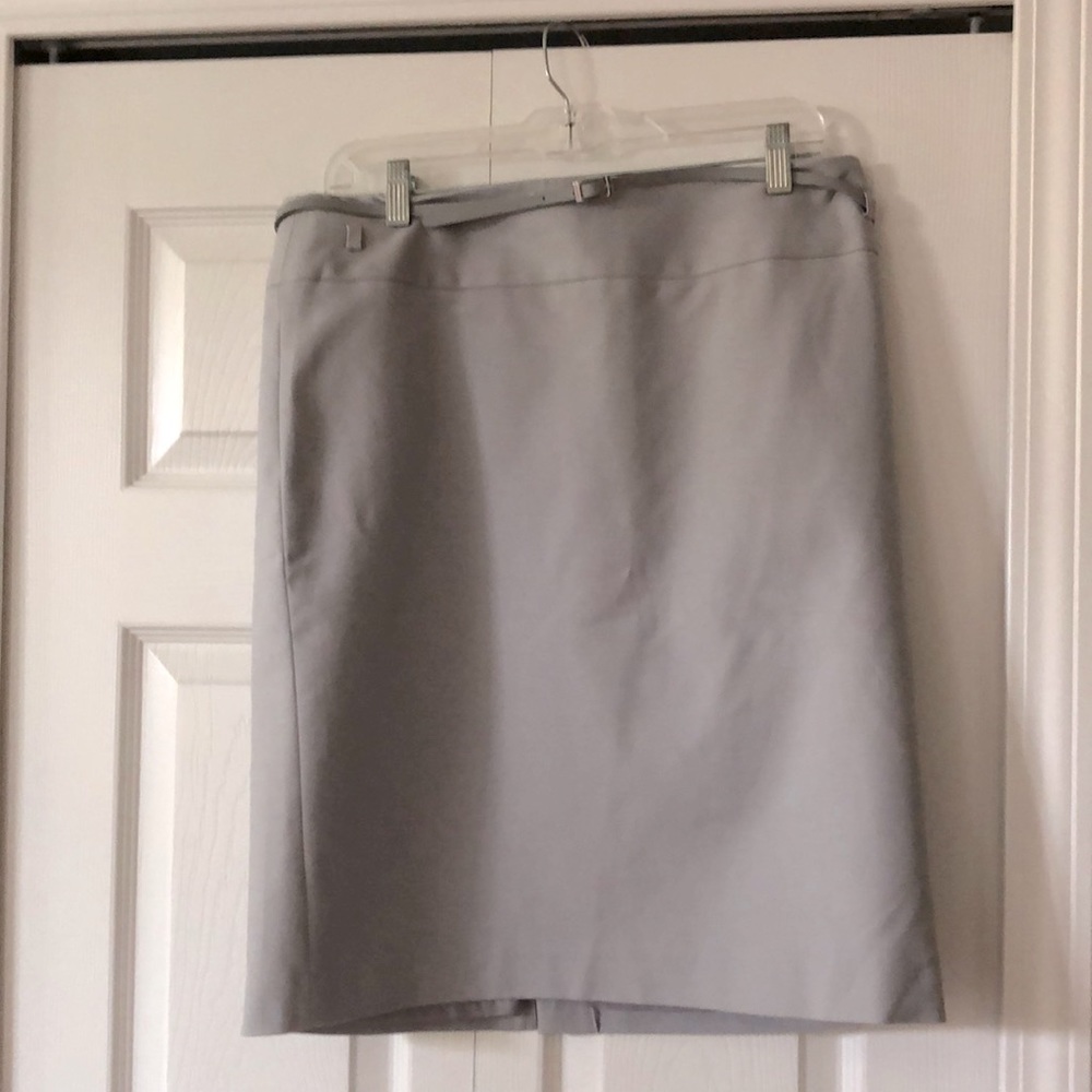 Light grey lined pencil skirt